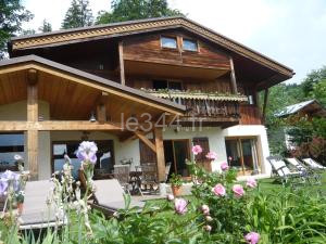 appartement dans chalet jardin et jacuzzi à Saint-Jean-de-Sixt