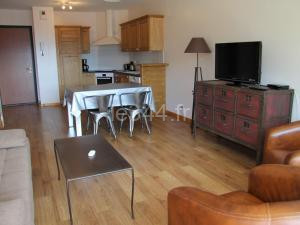 Charmant appartement au centre du village, proche des stations de ski - 4 personnes - FR-1-459-163 à Saint-Jean-de-Sixt